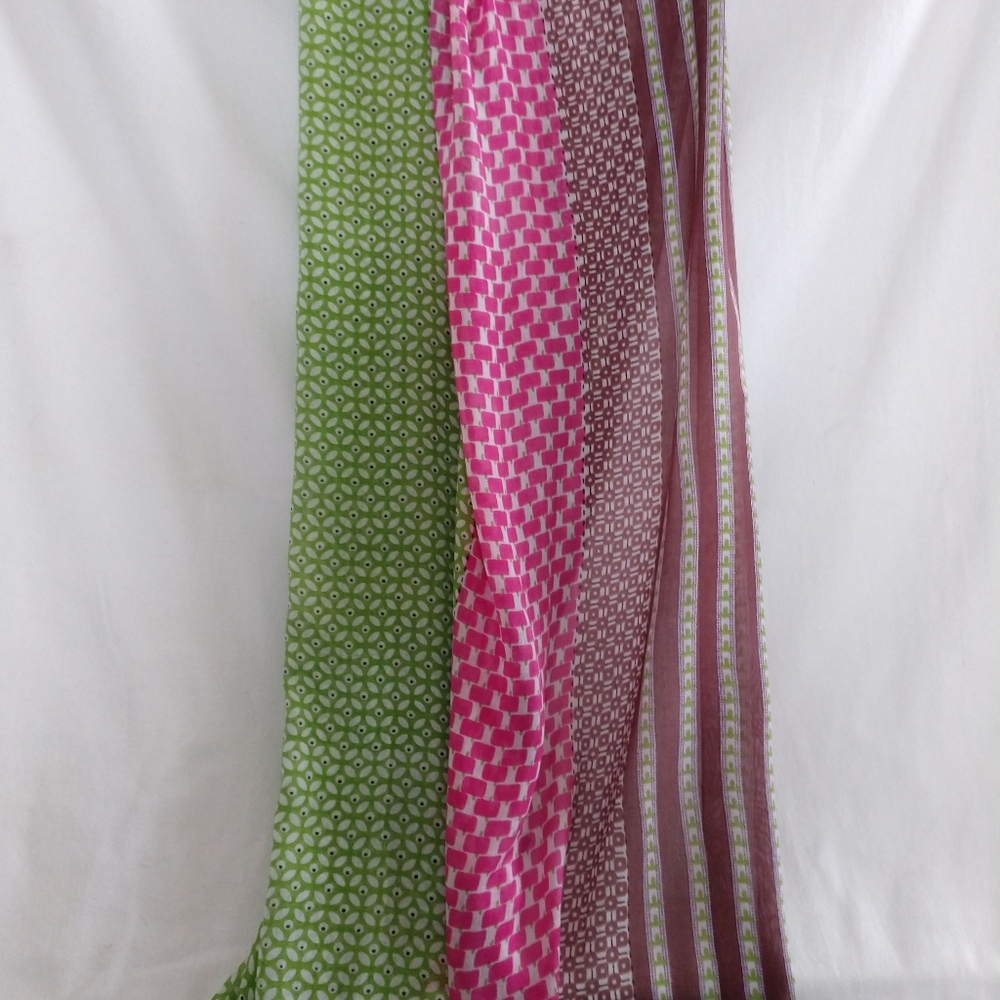 Scarf - Picture 2 of 2
